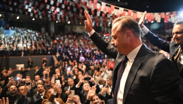 Anahtar Parti İstanbul 1. Olağan Kongresi Coşkuyla Gerçekleştirildi